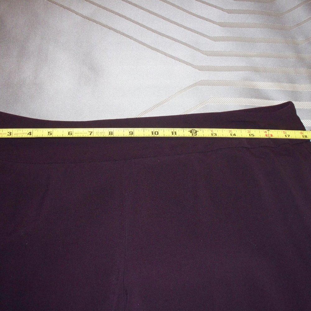 Beautiful Burgundy Dress Pants - Picture 4 of 6